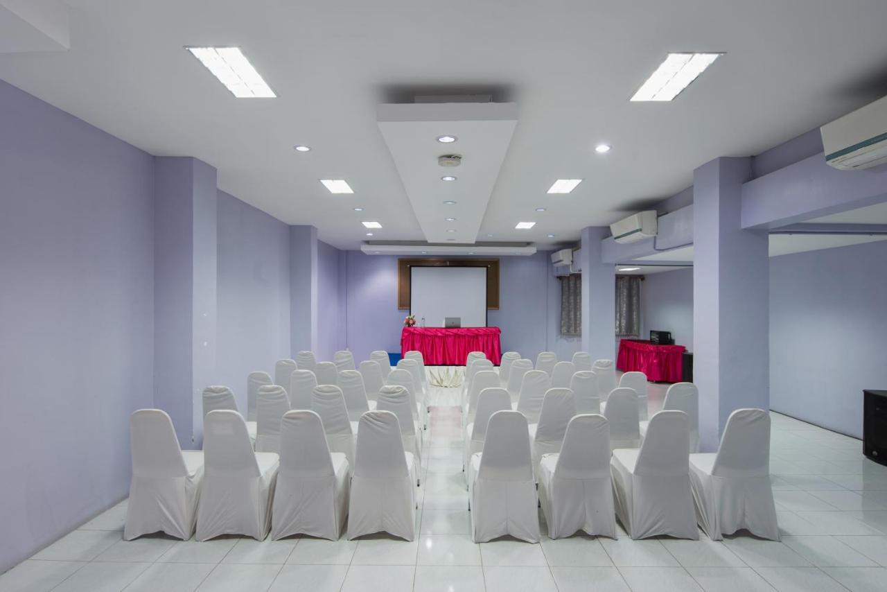 Eco Inn Lite Убонратчатхані Екстер'єр фото